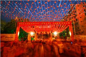 燈火輝煌的通濟(jì)橋 燈火輝煌的通濟(jì)橋