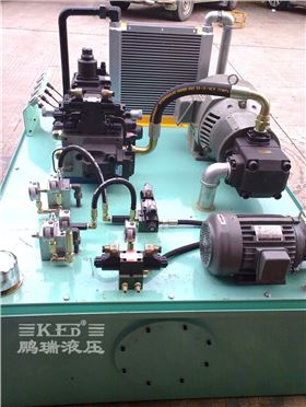 鵬瑞35米龍門(mén)磨床液壓站 鵬瑞35米龍門(mén)磨床液壓站