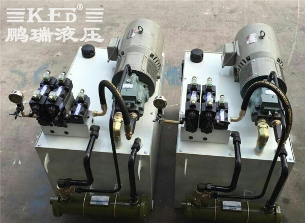 鵬瑞汽車立式裝芯機液壓系統(tǒng) 鵬瑞汽車立式裝芯機液壓系統(tǒng)