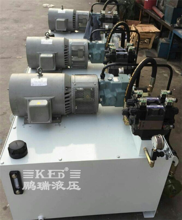 鵬瑞汽車立式裝芯機液壓系統(tǒng) 鵬瑞汽車立式裝芯機液壓系統(tǒng)