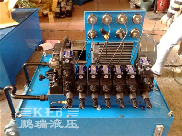 鵬瑞汽車四工位沖孔機(jī)液壓系統(tǒng) 鵬瑞汽車四工位沖孔機(jī)液壓系統(tǒng)