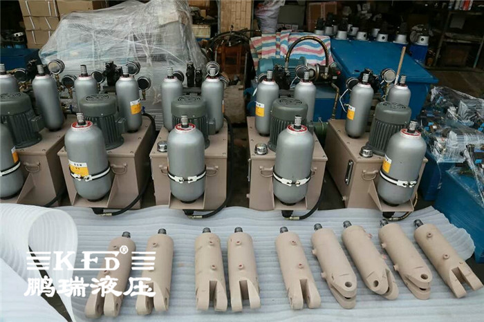 鵬瑞塑料機(jī)械液壓系統(tǒng) 鵬瑞塑料機(jī)械液壓系統(tǒng)